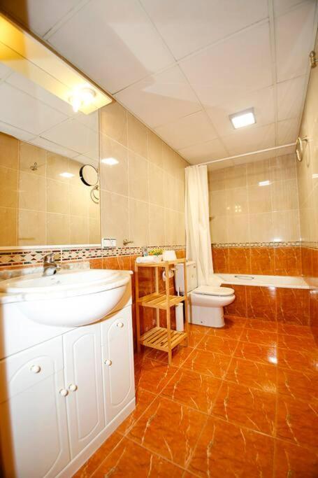 Castanos Apartment With Ac アリカンテ エクステリア 写真